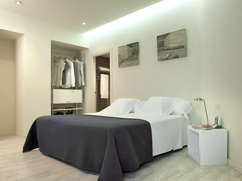 Limehome Barcelona Rector Triado Hotel